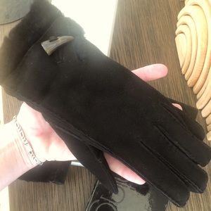 Brand new suede and shearling UGG gloves from Bloomingdale’s, black